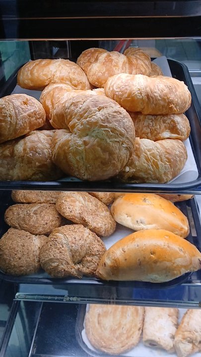 Chipichape Bakery - Bakeries Near Me - Sunnyside, New York