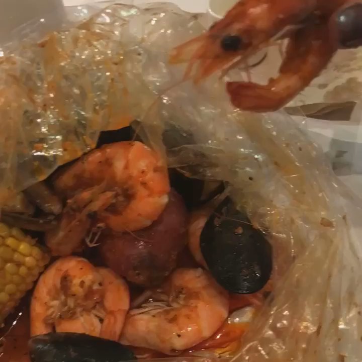 Crackin' Crab - A lesson on sharing while peeling shrimp for the baby. - Cajun/Creole Near Me - Albuquerque, New Mexico