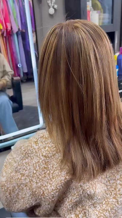 Sunny Q Lashes - Highlight- color - haircut - Eyelash Service Near Me - Westminster, California