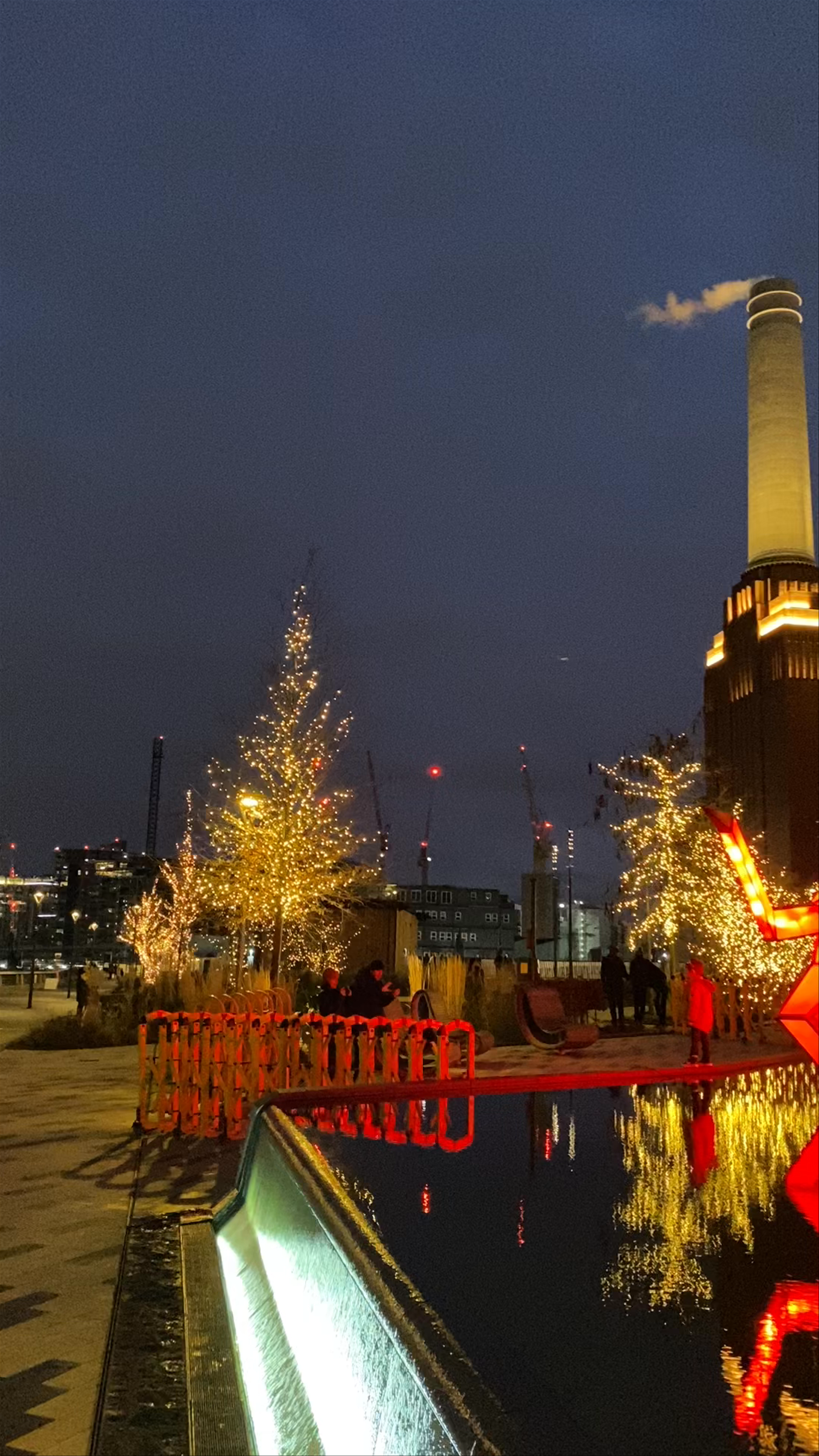 Battersea Power Station Evening Walk: Illuminated Urban Charm in London