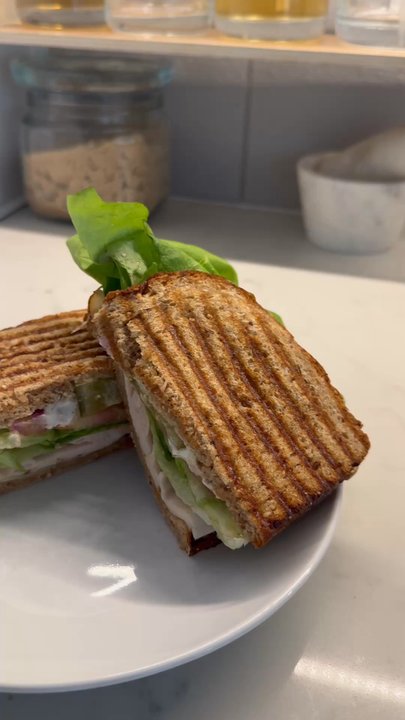 URBAN TREEZ CHICAGO - Turkey Sandwich - Health Markets Near Me - Chicago, Illinois