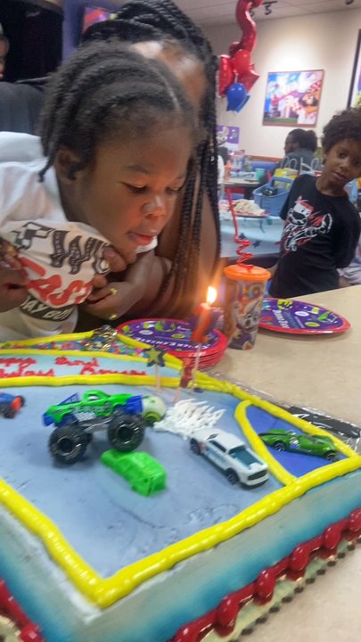 Chuck E. Cheese - Great birthday - Pizza Near Me - Hayward, California