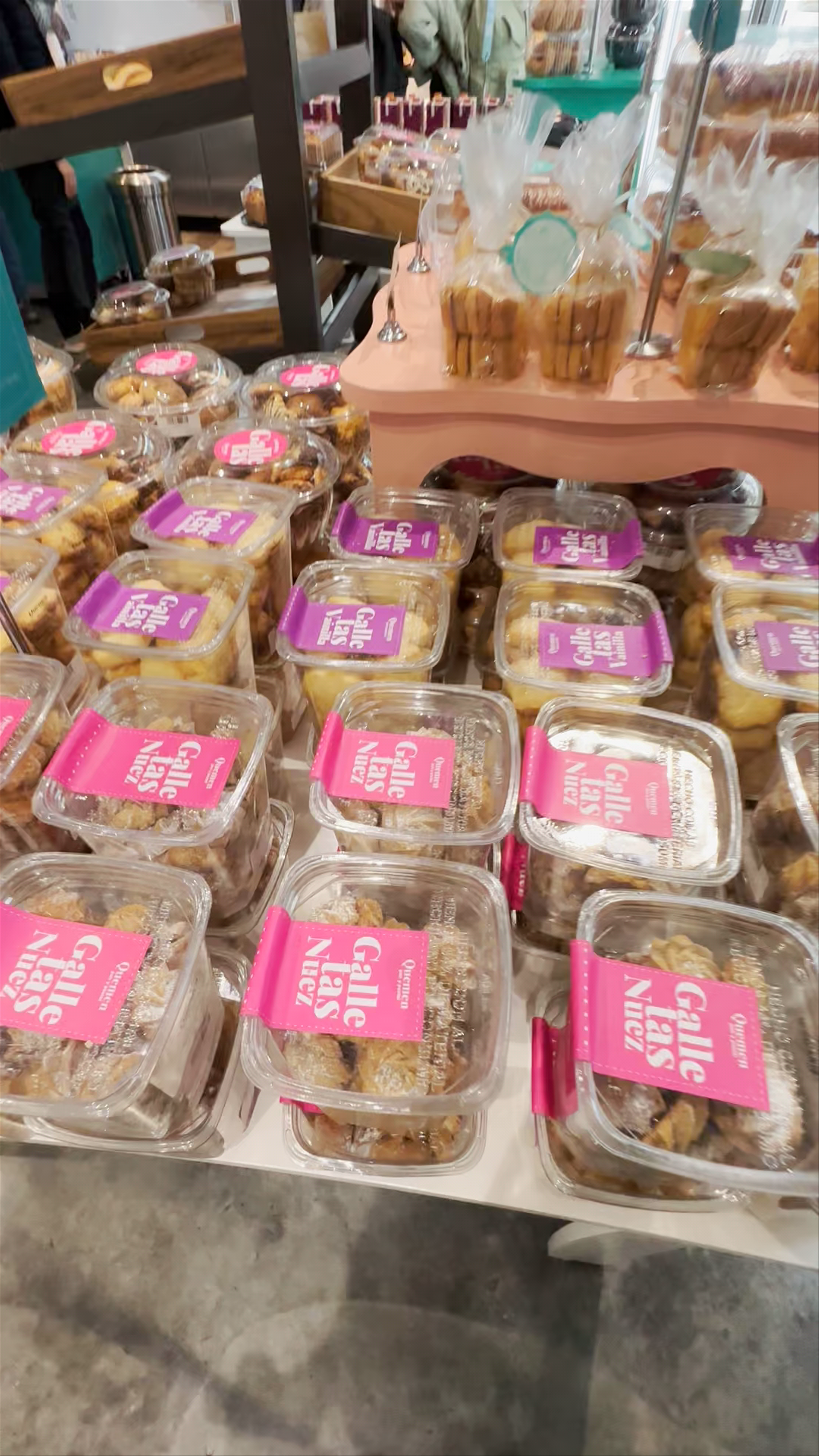 Discover Sweet Traditions at Pastelería Quemen in Oaxaca