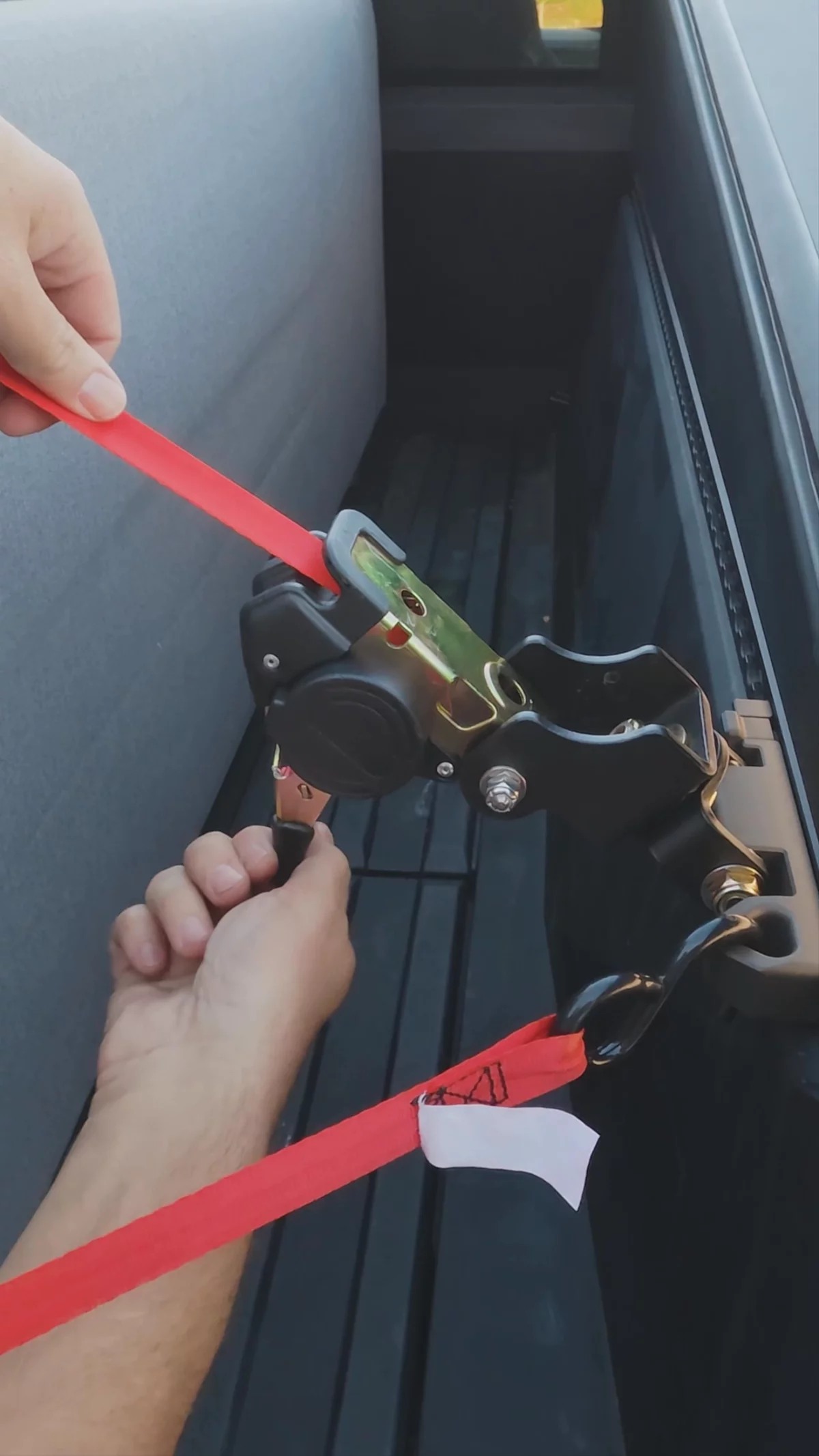 Ultimate Retractable Ratchet Straps® for L-Track