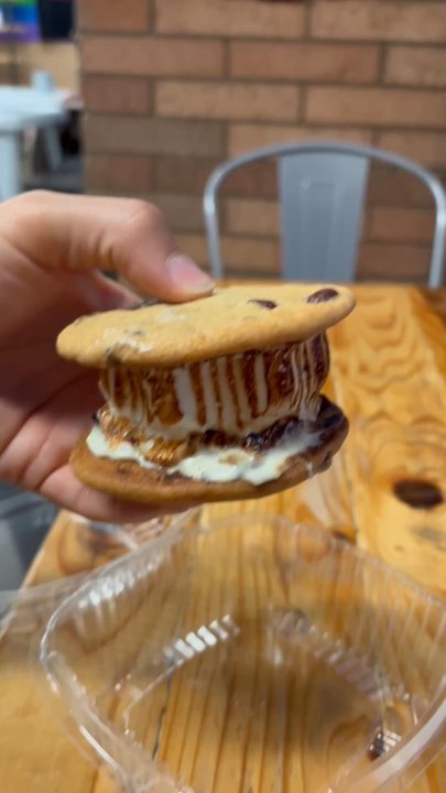 Toasted Mallow - Smores - Desserts Near Me - Gilbert, Arizona