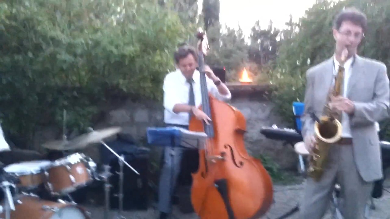 The Tuscany Jazz Collective - It Don't Mean A Thing - video