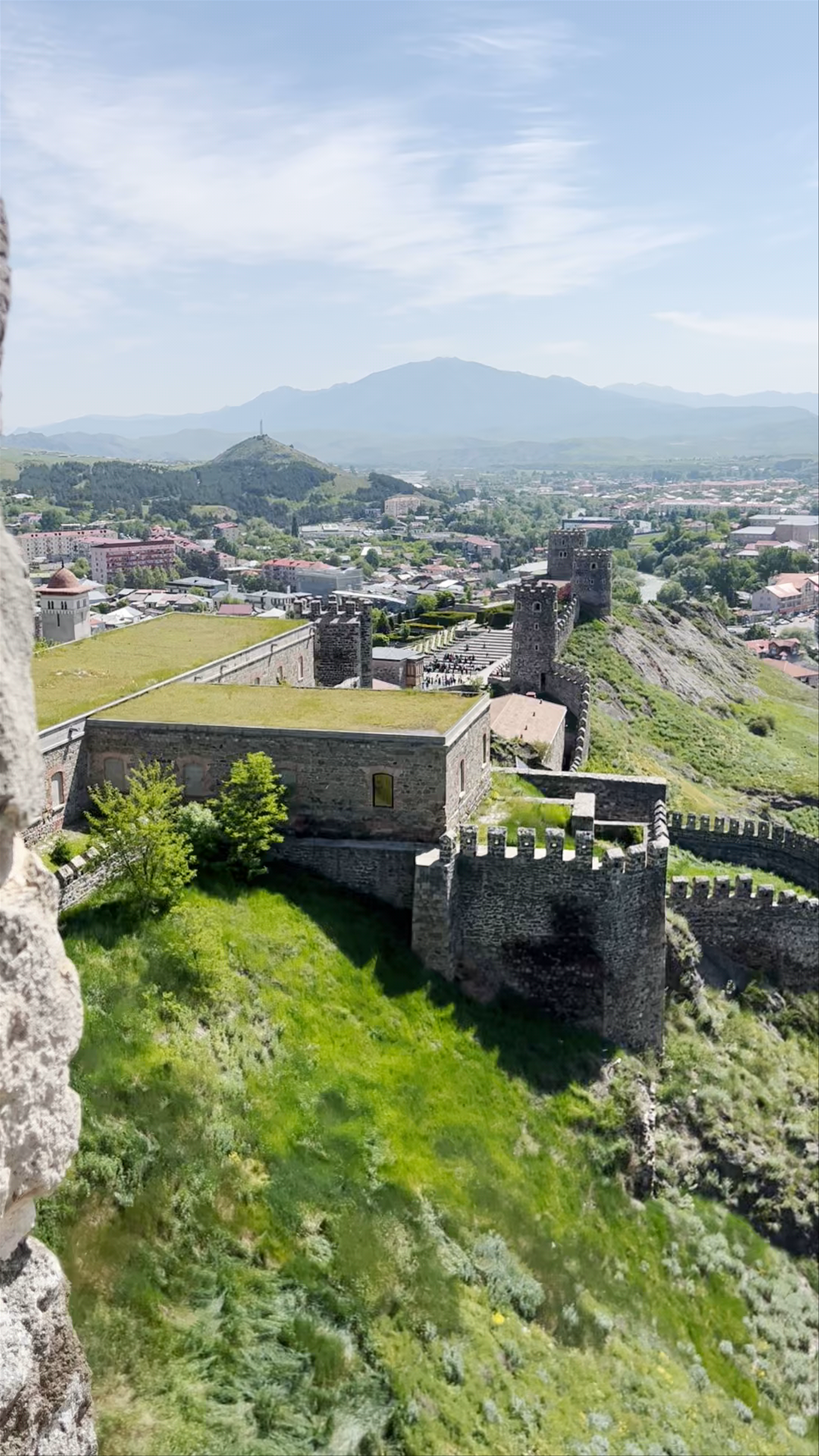 Lomsia Castle