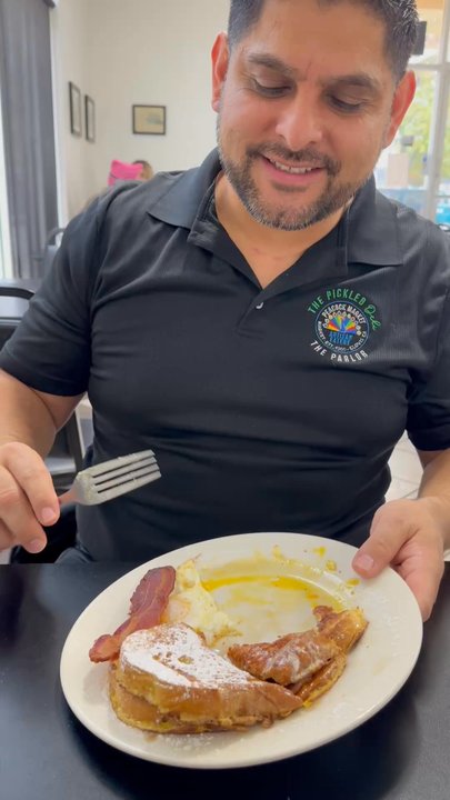 Sunnyside Diner - American Near Me - Fresno, California