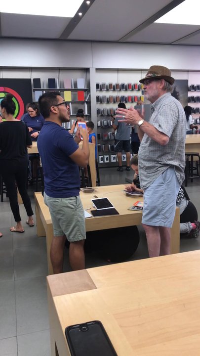Apple ABQ Uptown - Computers Near Me - Albuquerque, New Mexico