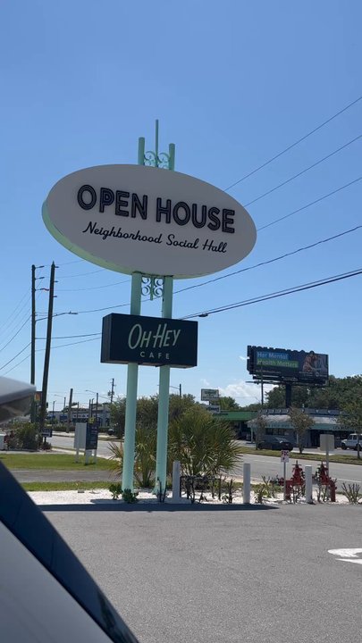 Oh Hey Cafe - Oh Hey Cafe Sign - Coffee & Tea Near Me - Lockhart, Florida