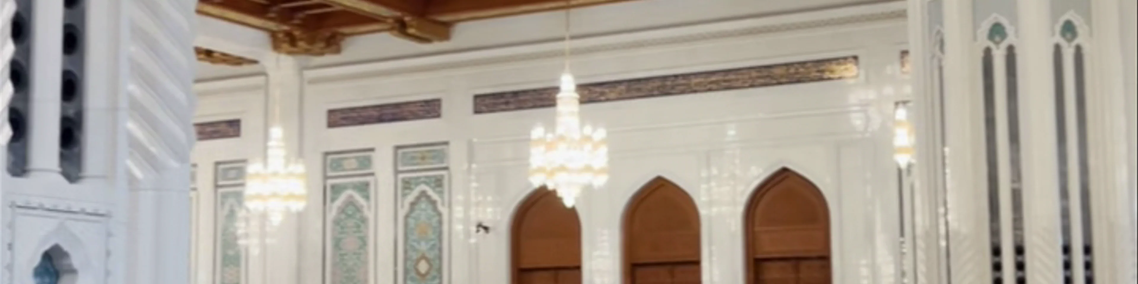 Sultan Qaboos Grand Mosque