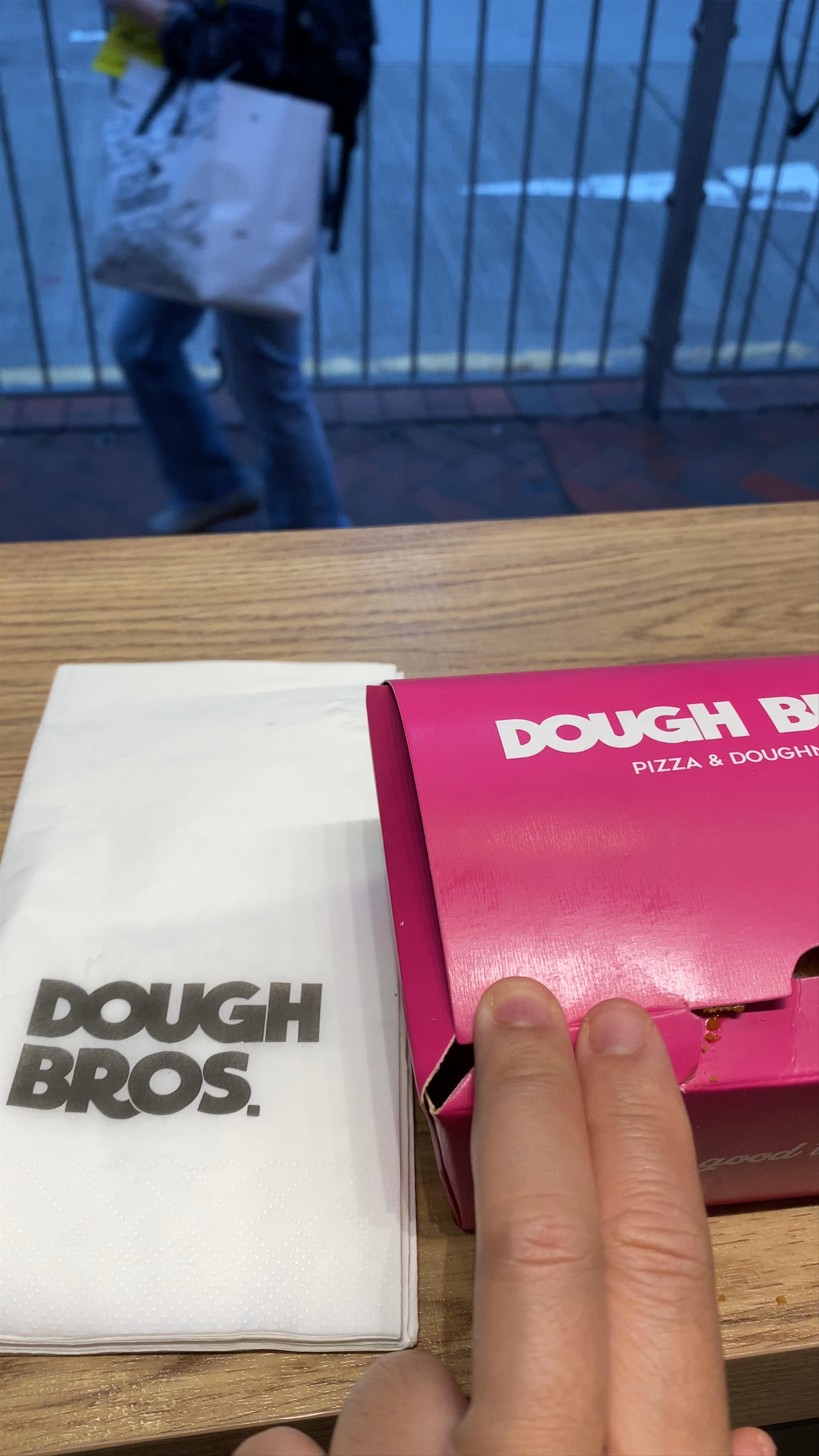 Dough Bros. Pizza & Doughnuts (Wan Chai)