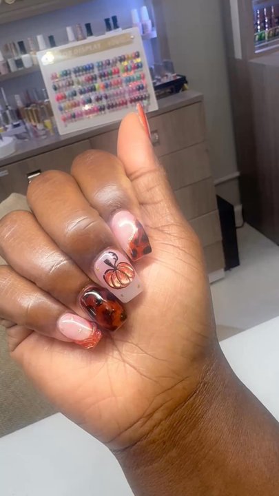 QT Nails Spa - Nail Salons Near Me - Greer, South Carolina