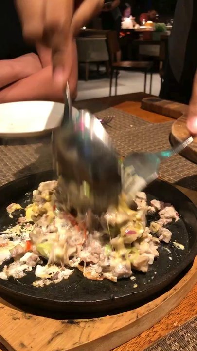 Two Seasons Coron Bayside Hotel - Sisig... omg - Hotels Near Me - Coron, PLW