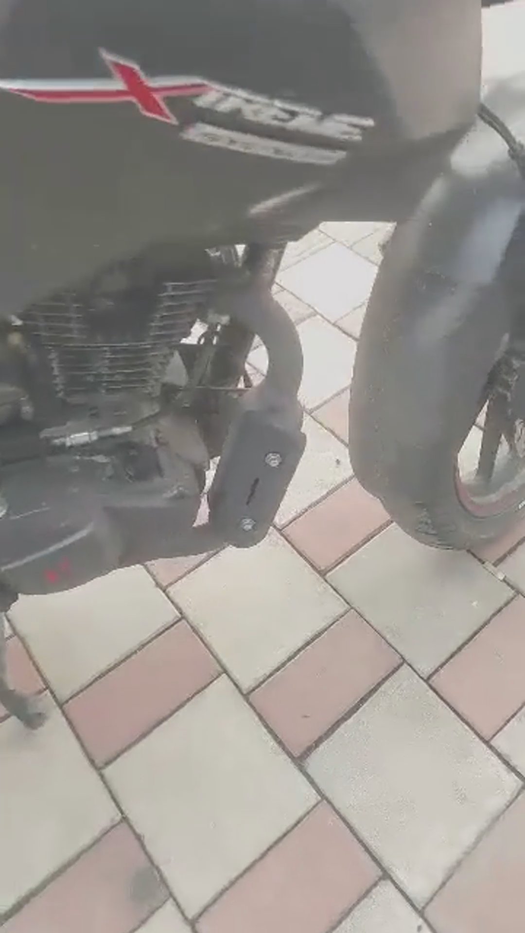 Walk-around video thumbnail