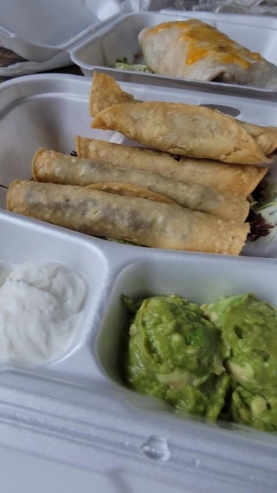 Papagayos - Mexican Near Me - Lake Arrowhead, California