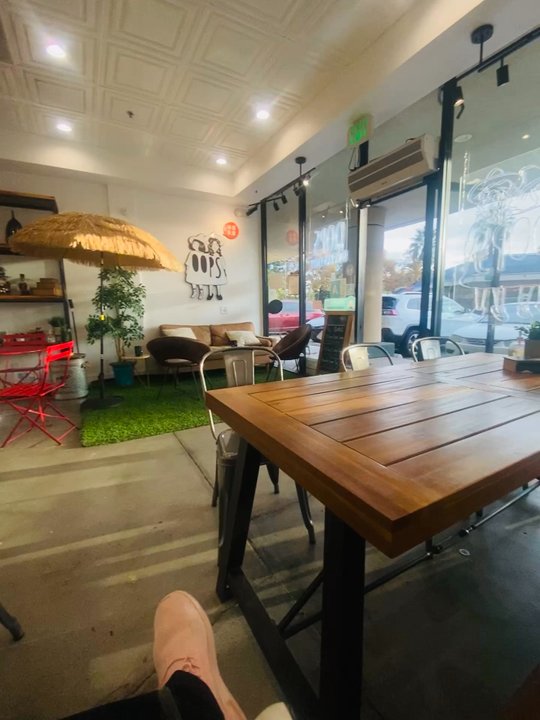 Oops Boba Tea & Coffee - The waiting area and counter - Bubble Tea Near Me - Arcadia, California