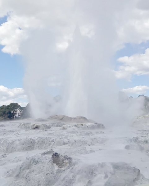 Photo of Amazing Sulfur geyse