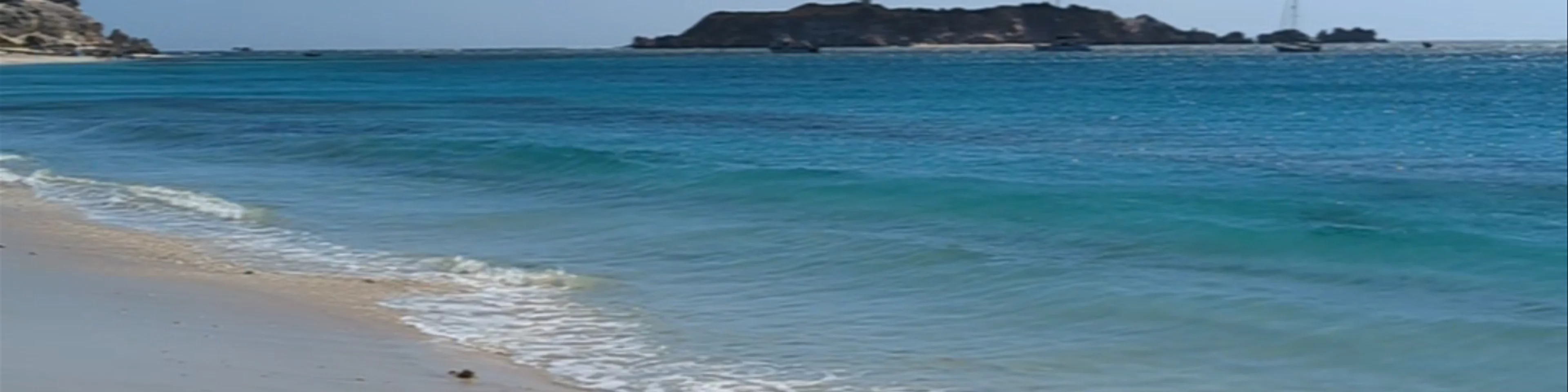 Hamelin Bay Beach