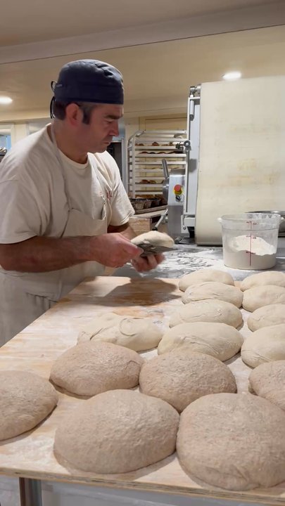 Farine - Laurent Dedieu boulanger making country loaf with sourdough starter - Bakeries Near Me - Marblehead, Massachusetts