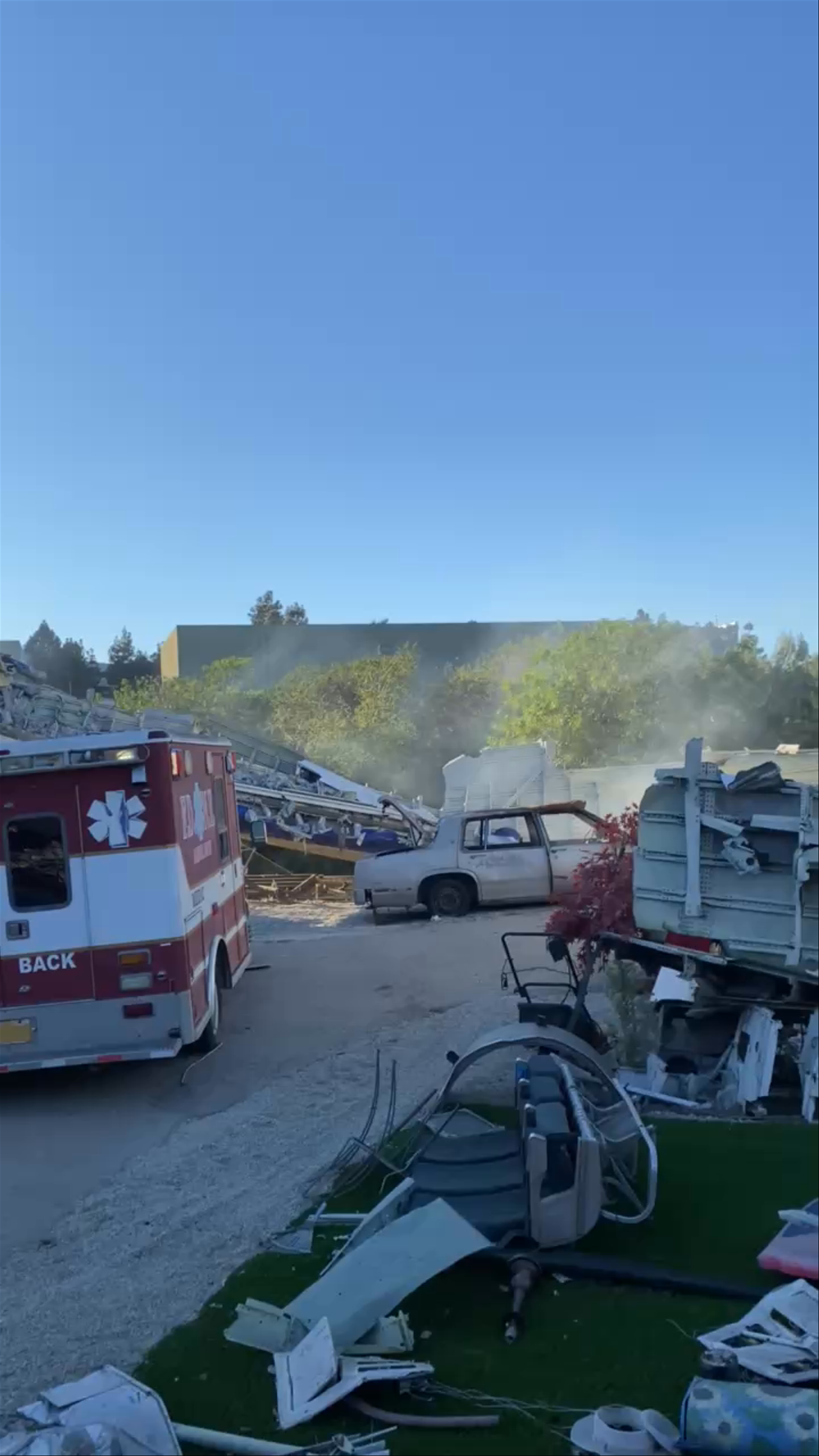 Behind the Scenes: Universal Studio Tour Disaster Set Experience