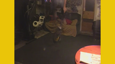 807