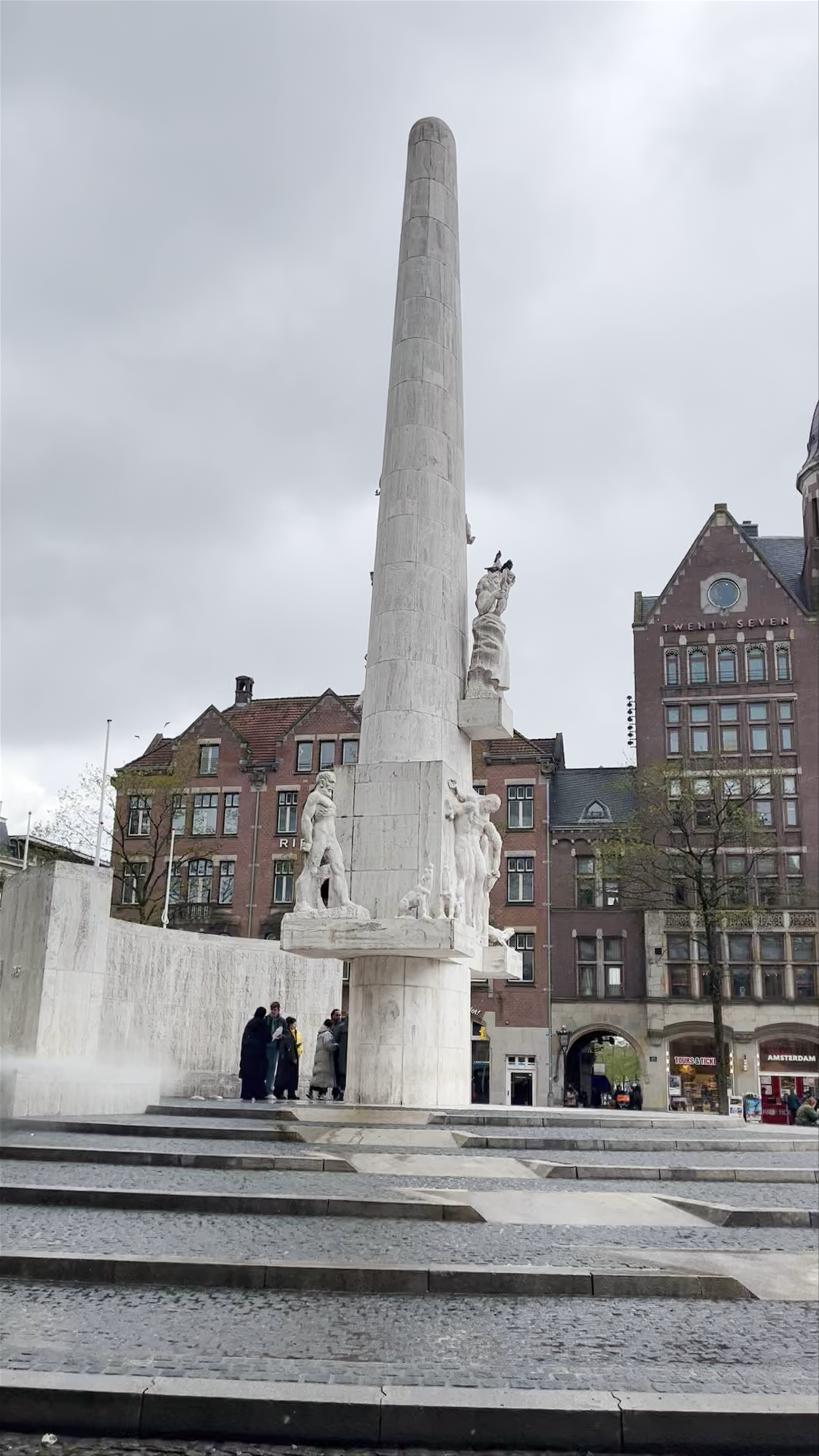 Nationaal Monument at Dam Square: A Powerful Memorial in Amsterdam