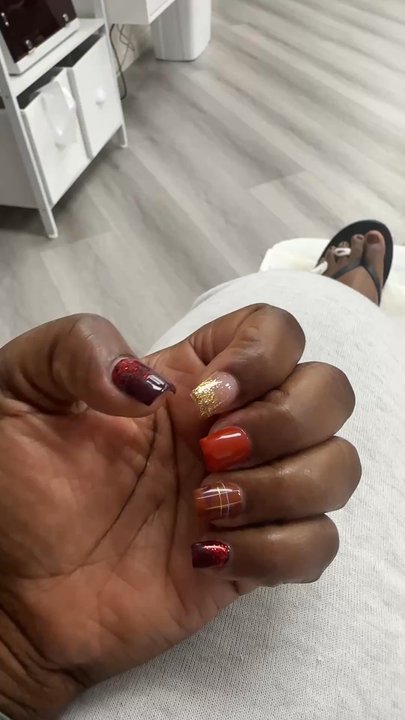 I Nails Bar - Was recommended to this nail shop by one of friends. WYN did my nails. Amazing customer service. Very detailed work. - Nail Salons Near Me - Corona, California