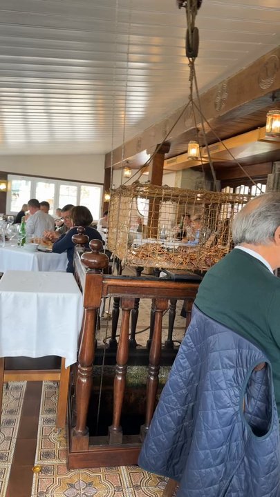 Casa Camara - Seafood Near Me - Pasai Donibane, SS