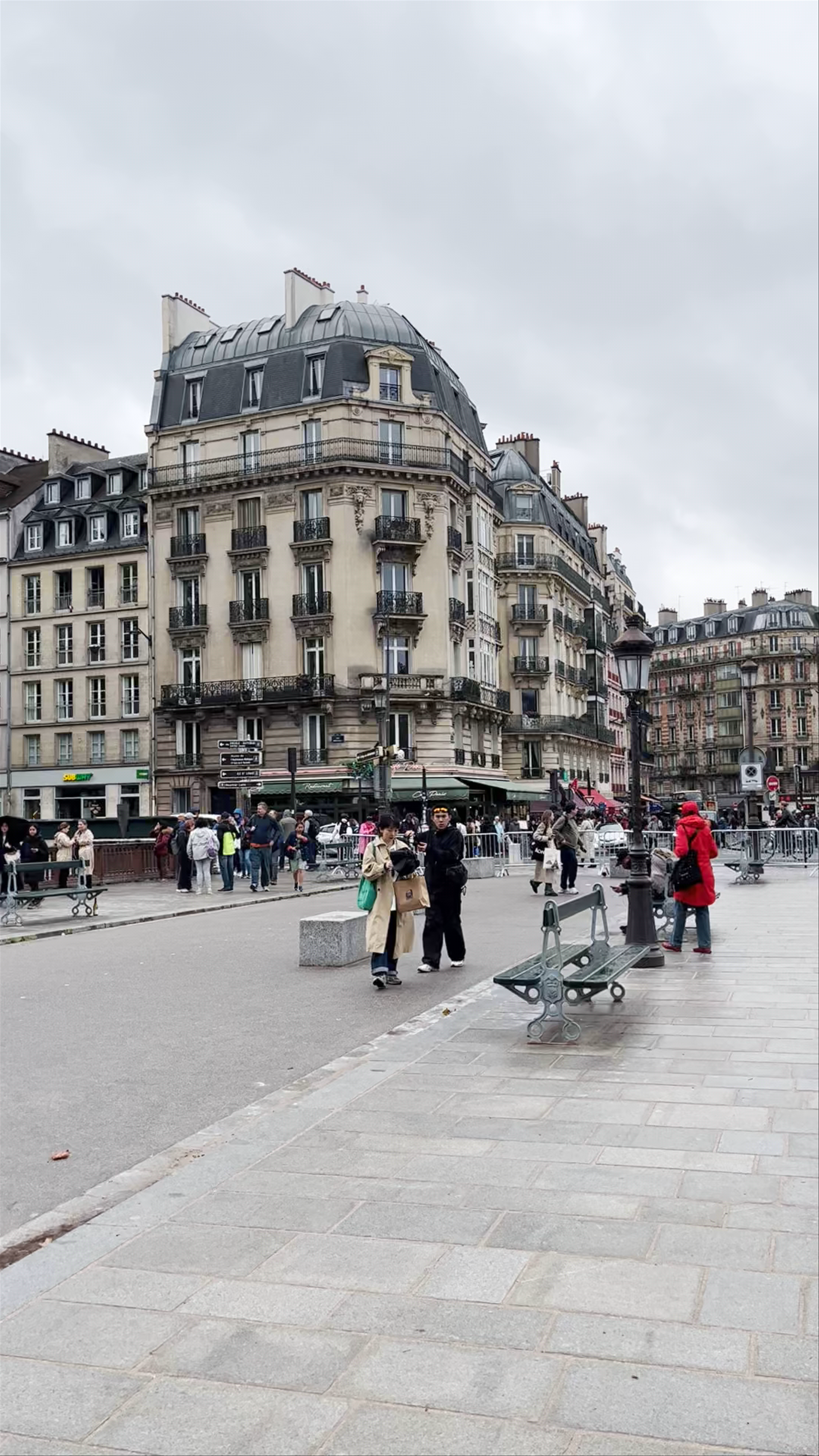 A Moody Stroll Along Pont au Double in Paris