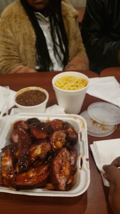 Big Daddy's BBQ - Barbeque Near Me - Gary, Indiana