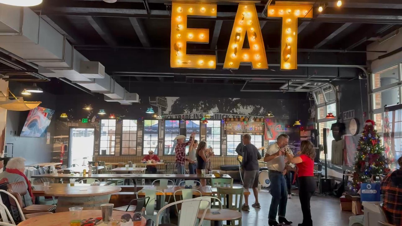WINDMILL FOOD HALL - Updated May 2026 - 1895 Photos & 745 Reviews - 890 ...
