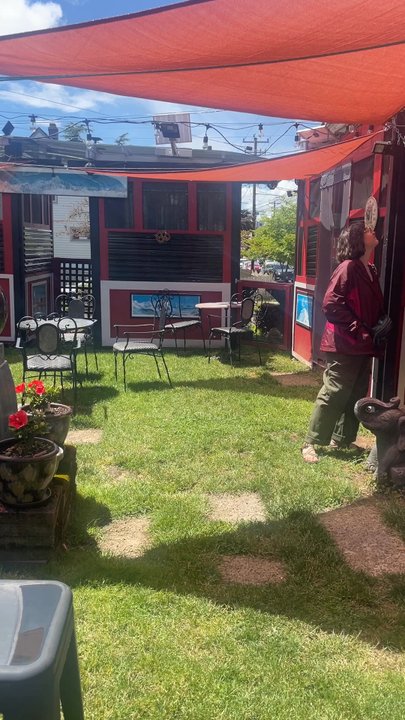 Nepali Kitchen - Outdoor seating - Himalayan/Nepalese Near Me - Portland, Oregon