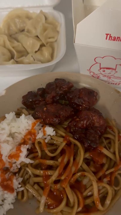 Super China - 53. General Tso's Chicken / 左宗雞 chicken lo 32L. Chicken Lo Mein / 雞麵 5. Steamed Dumplings / 蒸餃 - Chinese Near Me - Austin, Texas