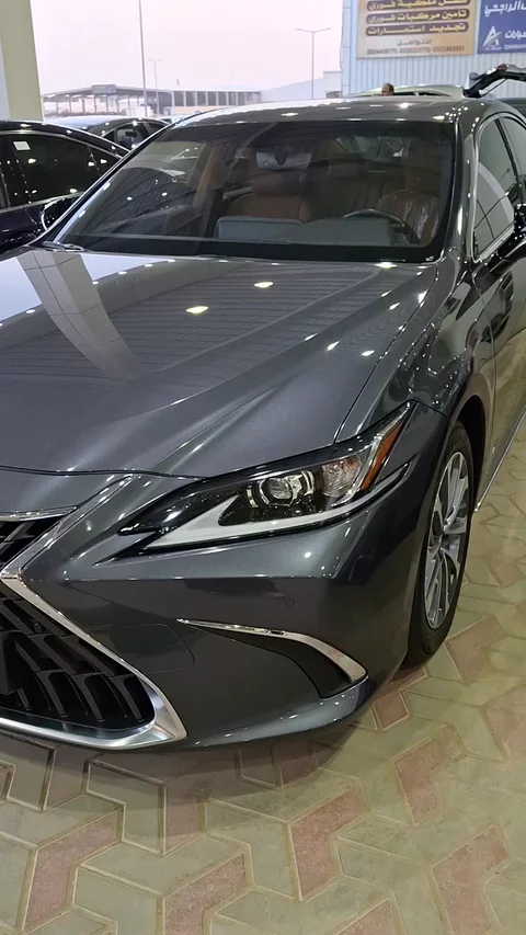 لكزس ES 350 2023