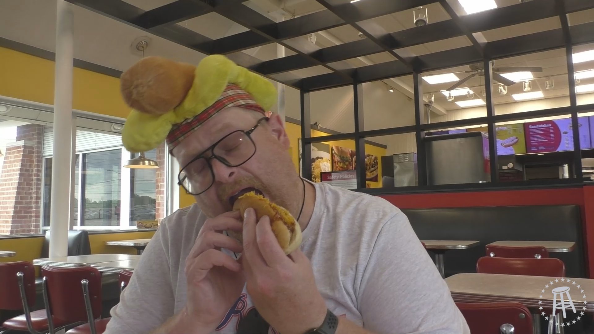 Raw Dogging at Nick's Chili Parlor in Indianapolis