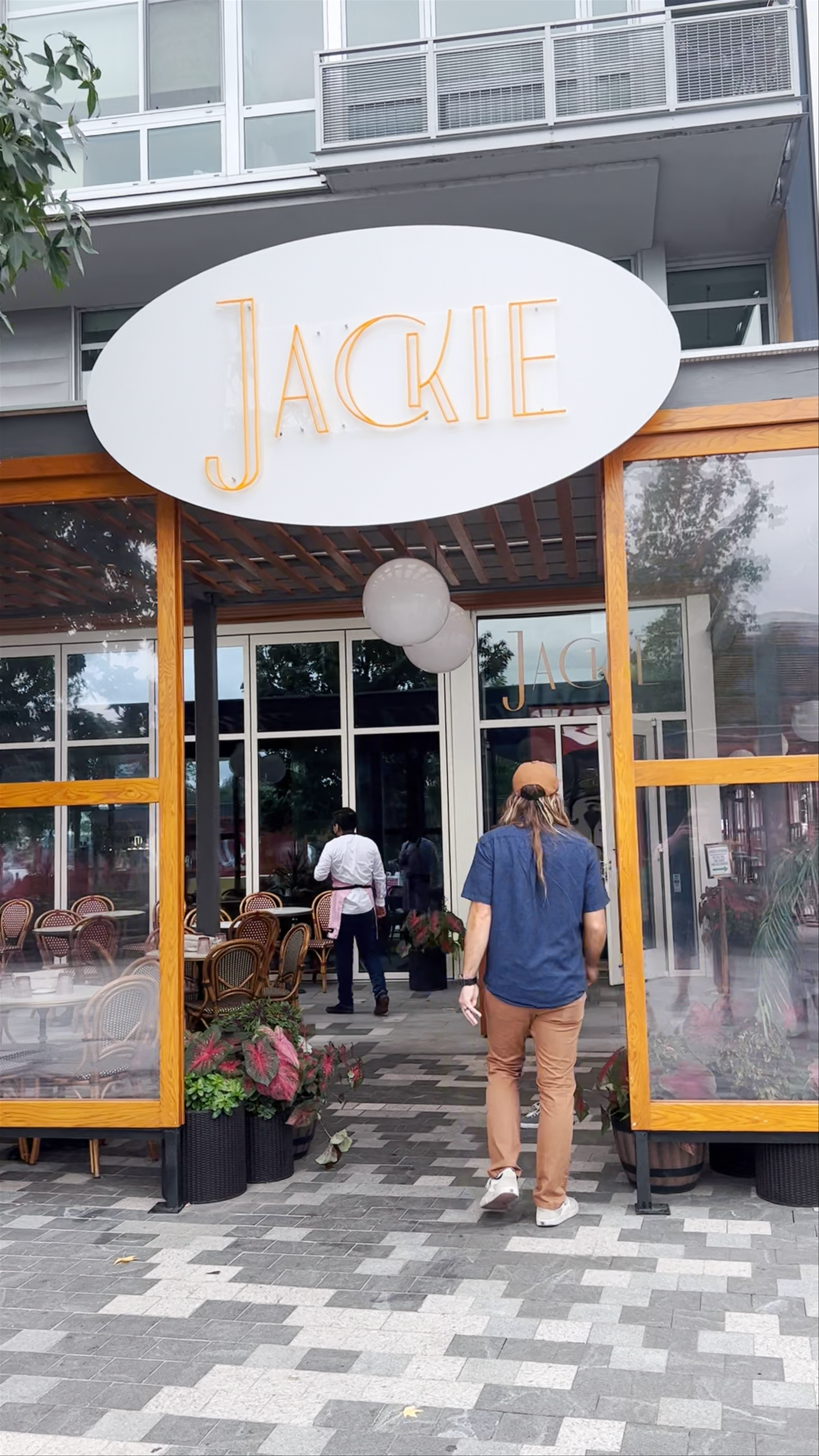 Jackie American Bistro