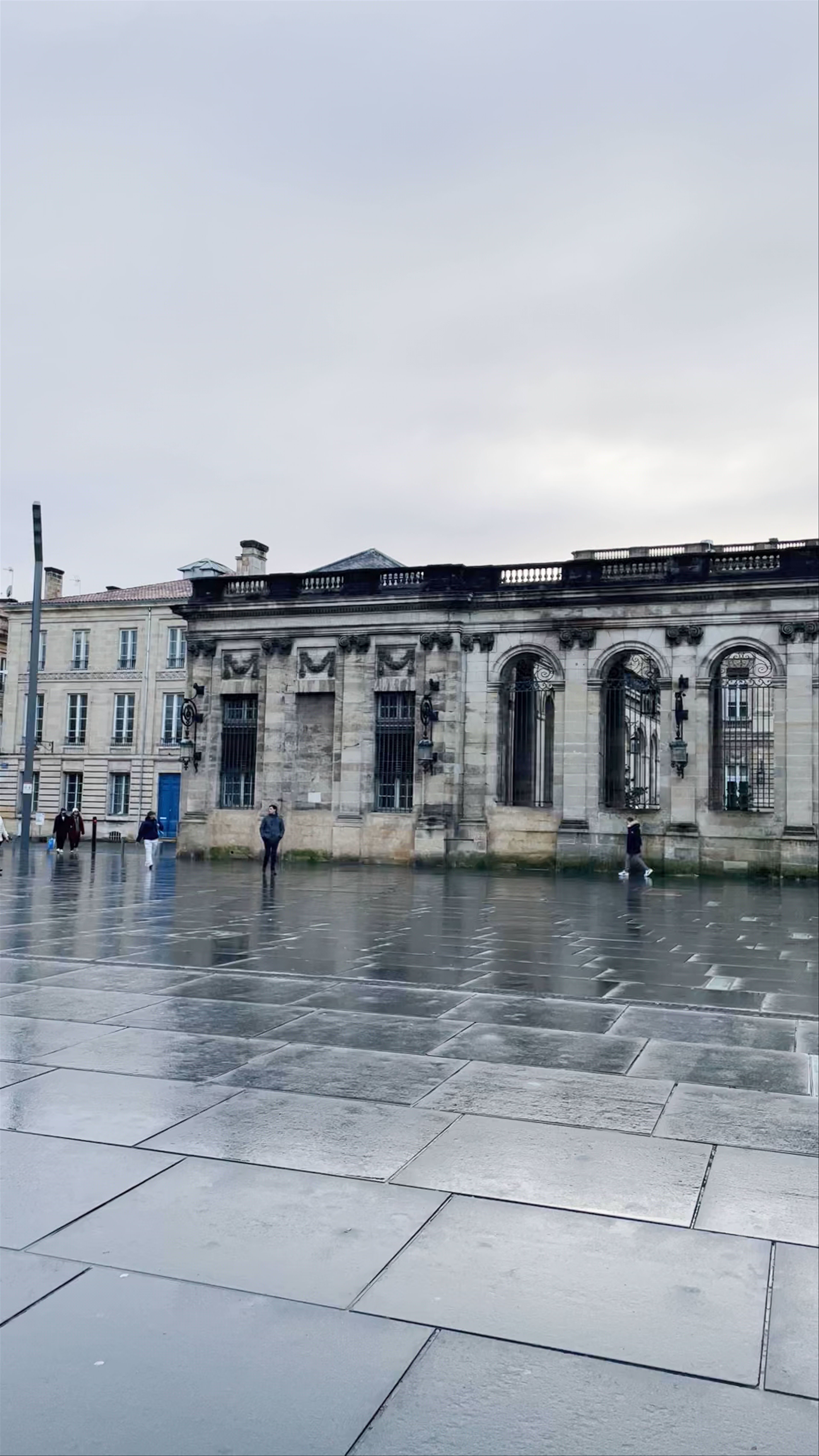 Atmospheric Rainy Walk at Hôtel de Ville de Bordeaux, France