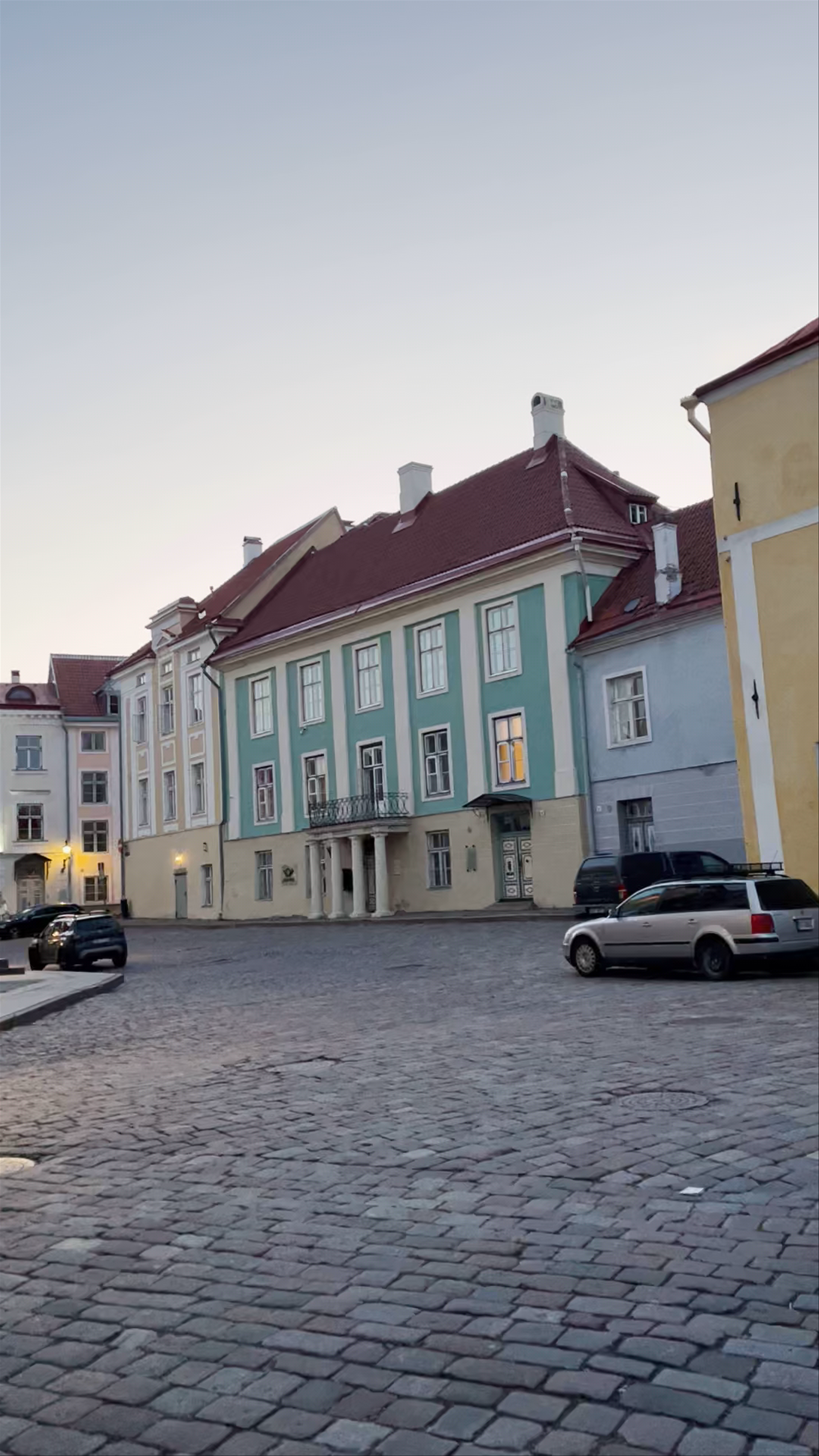 Alexander Nevsky Cathedral: Twilight Serenity in Tallinn