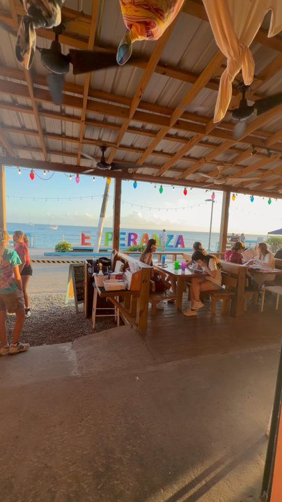 Duffy's Esperanza - Cool views - Burgers Near Me - Vieques, Puerto Rico