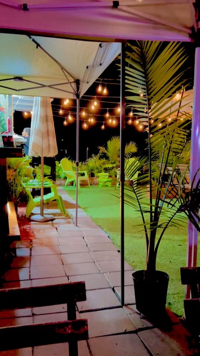 Ukelele Foods - Nice atmosphere, like being in a friend's backyard. - Food Trucks Near Me - Delray Beach, Florida