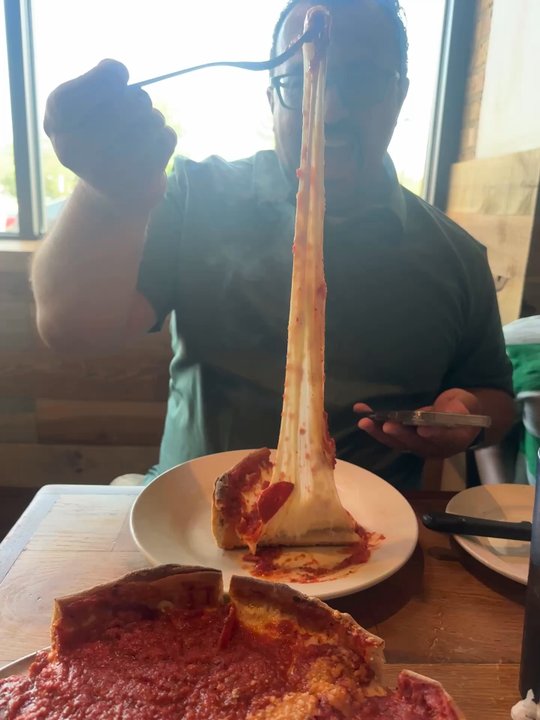 Bartolini's - Must have chhhhheeeeeessssseeeeee!!!! - Pizza Near Me - Midlothian, Illinois