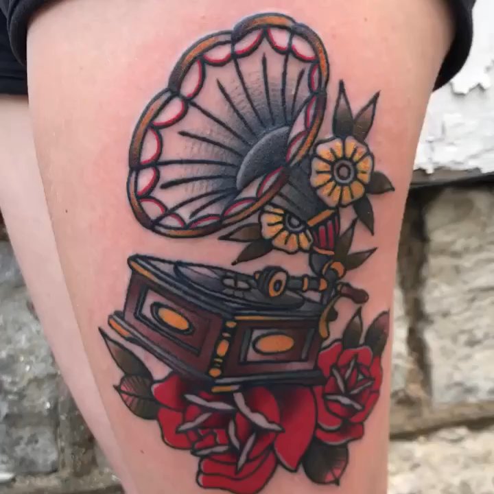 Spring St. Tattoo - Tattoo Near Me - Jeffersonville, Indiana