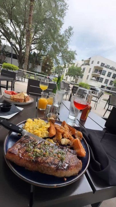 The Stubborn Mule - New American Near Me - Orlando, Florida