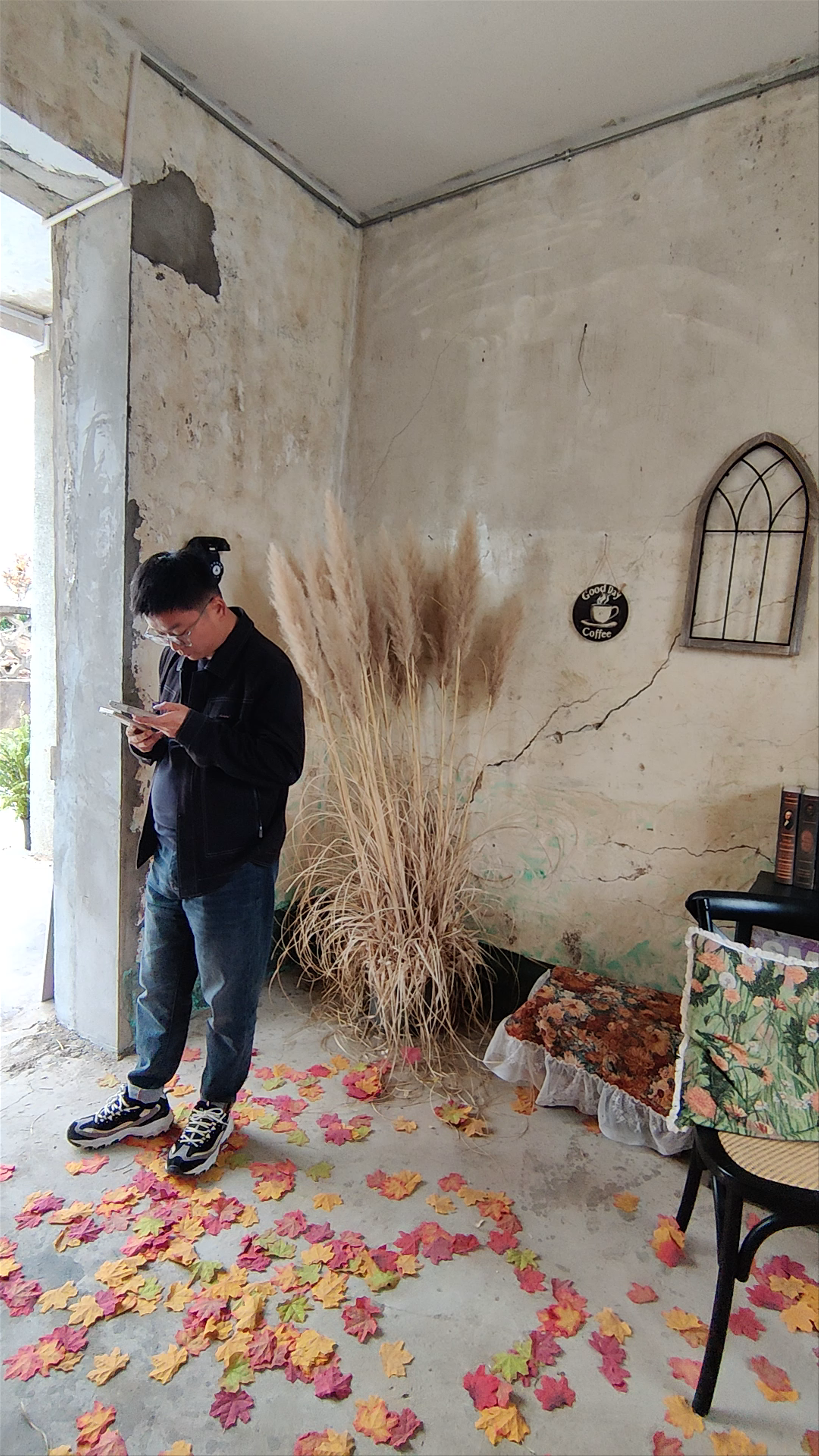 He Garden Shuishang Renjia