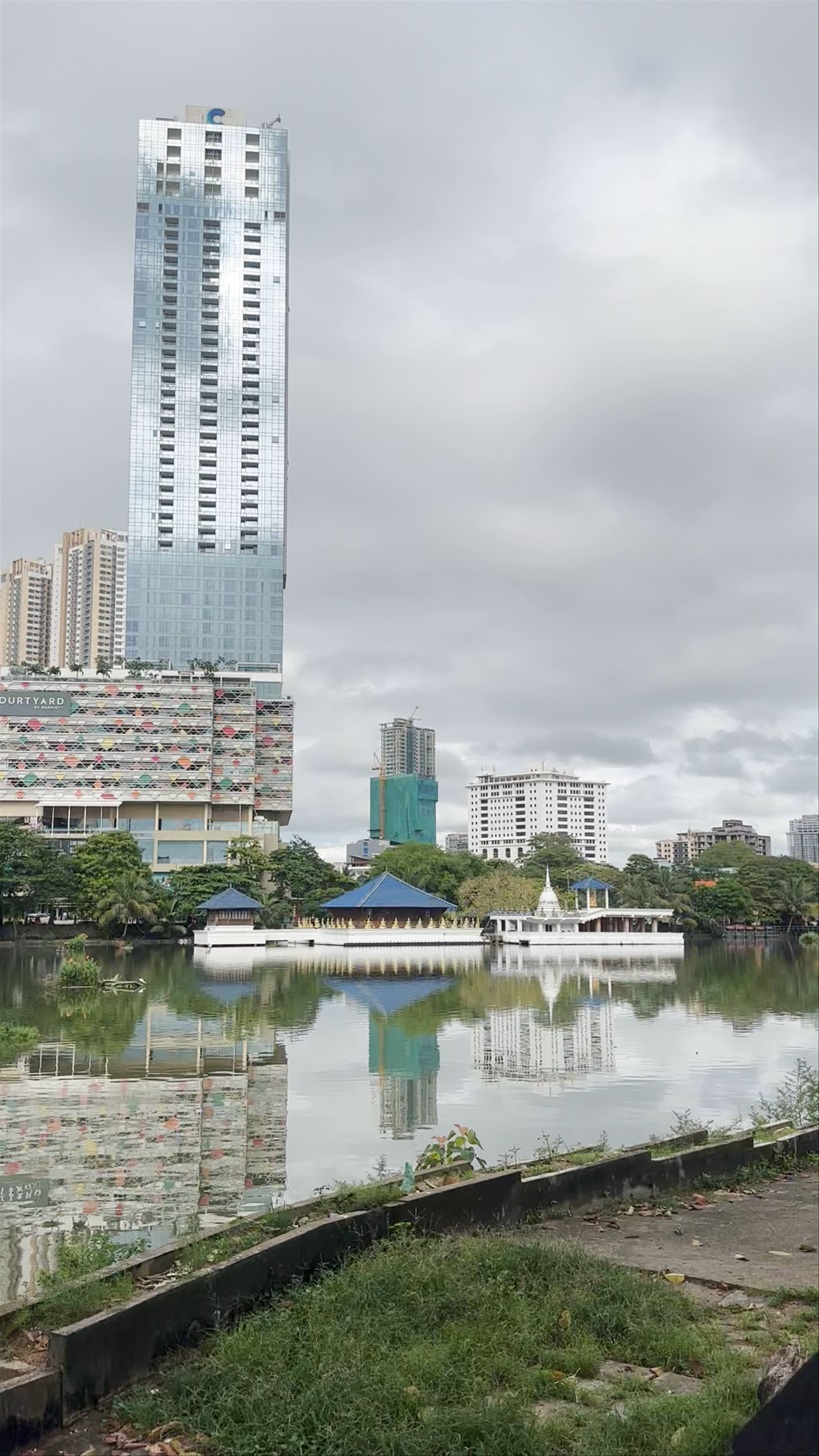 Serene Reflections at Gangarama Sima Malaka in Colombo