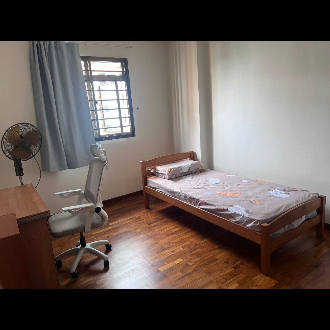 Common Room (HDB) for Rent in  678A Jurong West Street 64 - Image 7