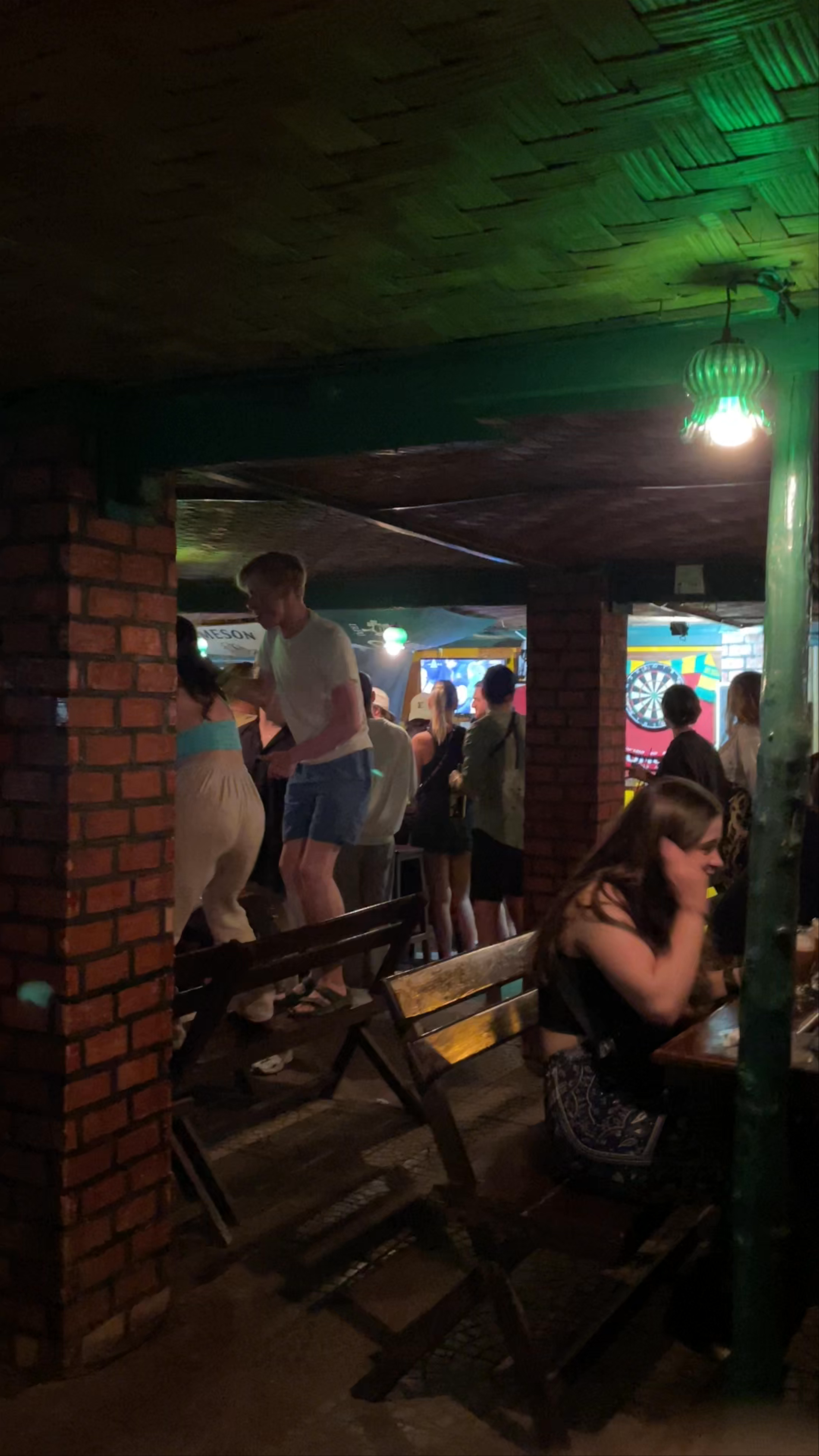 Gary's Irish Bar - The Rising Sun