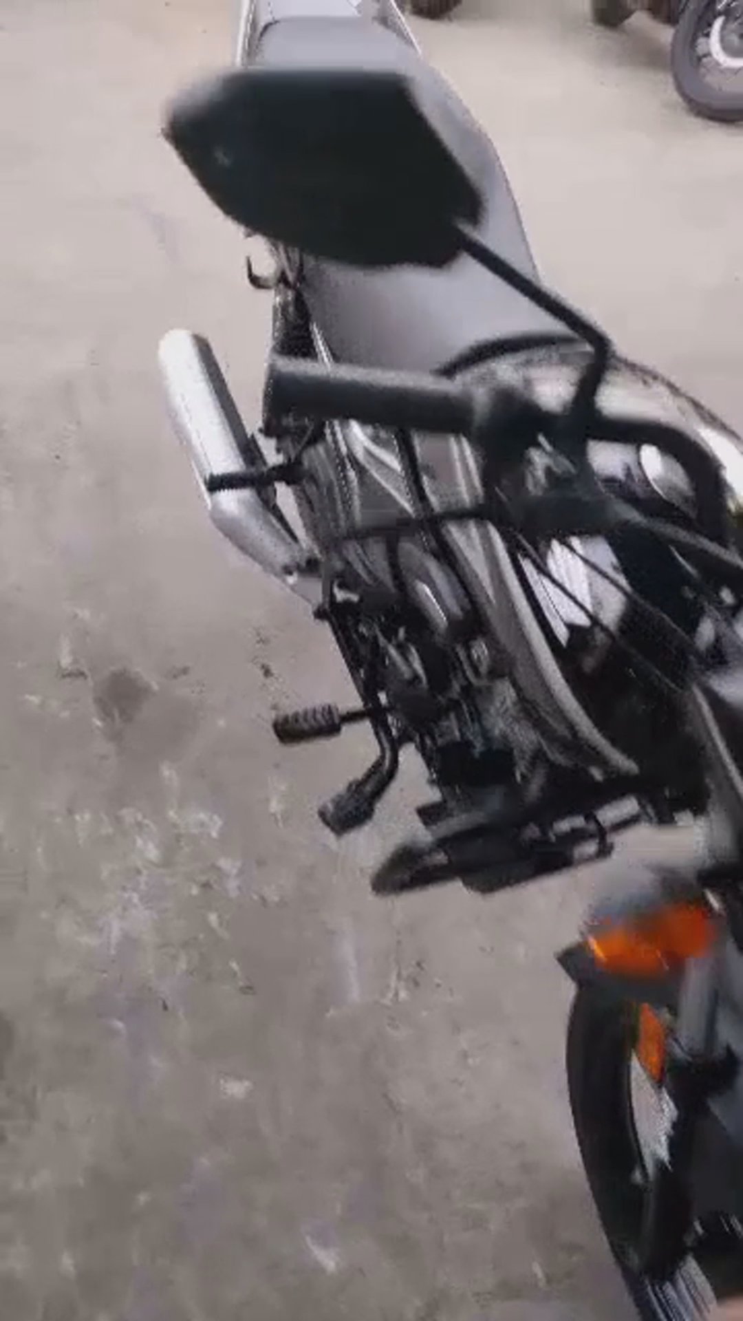 Walk-around video thumbnail