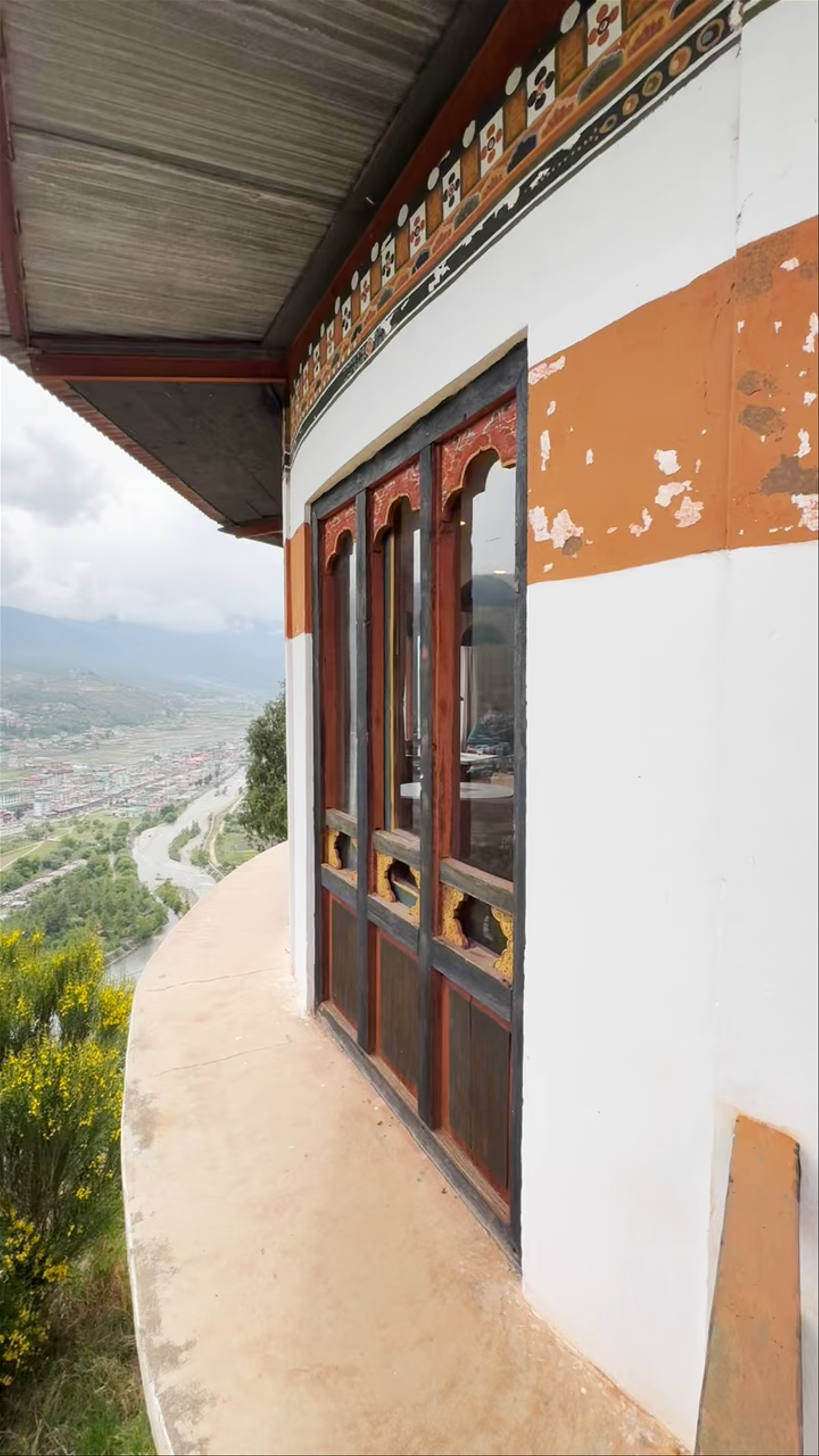 Ta Dzong Cafe